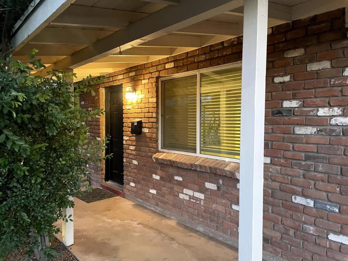 Unity House - Suite 2 In Shared Home Tempe Exterior photo